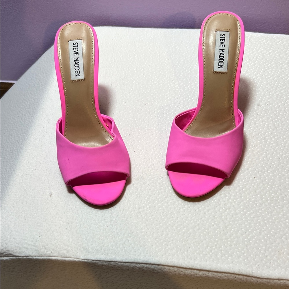Steve Madden Vibrant Pink Heeled Sandals
